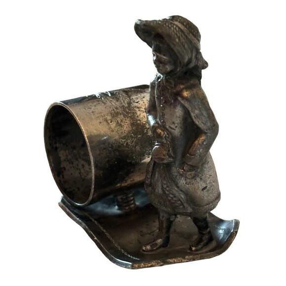 ANTIQUE AURORA S.P. MFG & CO. SILVERPLATE NAPKIN RING HOLDER 45 Victorian Girl - Picture 8 of 9